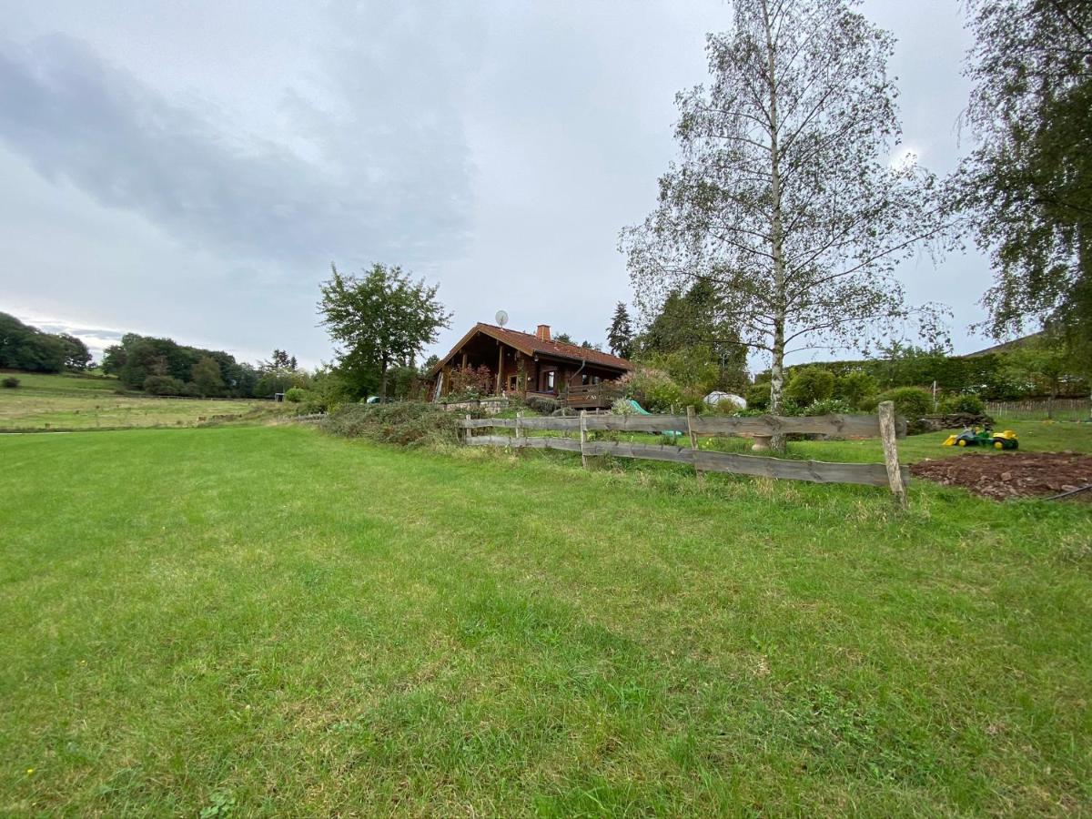 バート・ミュンスターアイフェル Norwegisches Blockhausヴィラ エクステリア 写真
